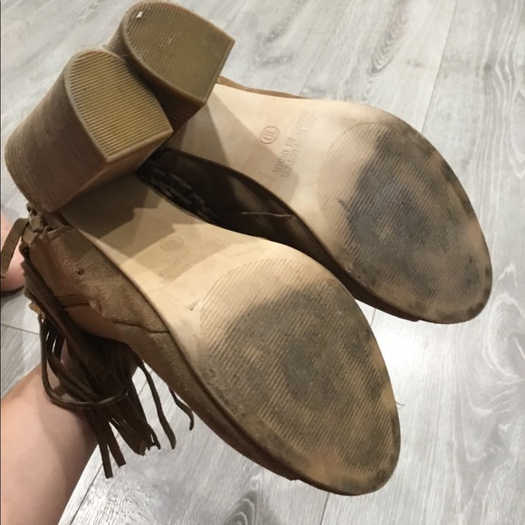 Carlos Santana fringe booties - Picture 6 of 6